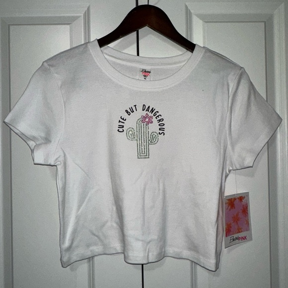 Electric PINK Cute But Dangerous Soft Cropped T Shirt XL NWT - Picture 1 of 4
